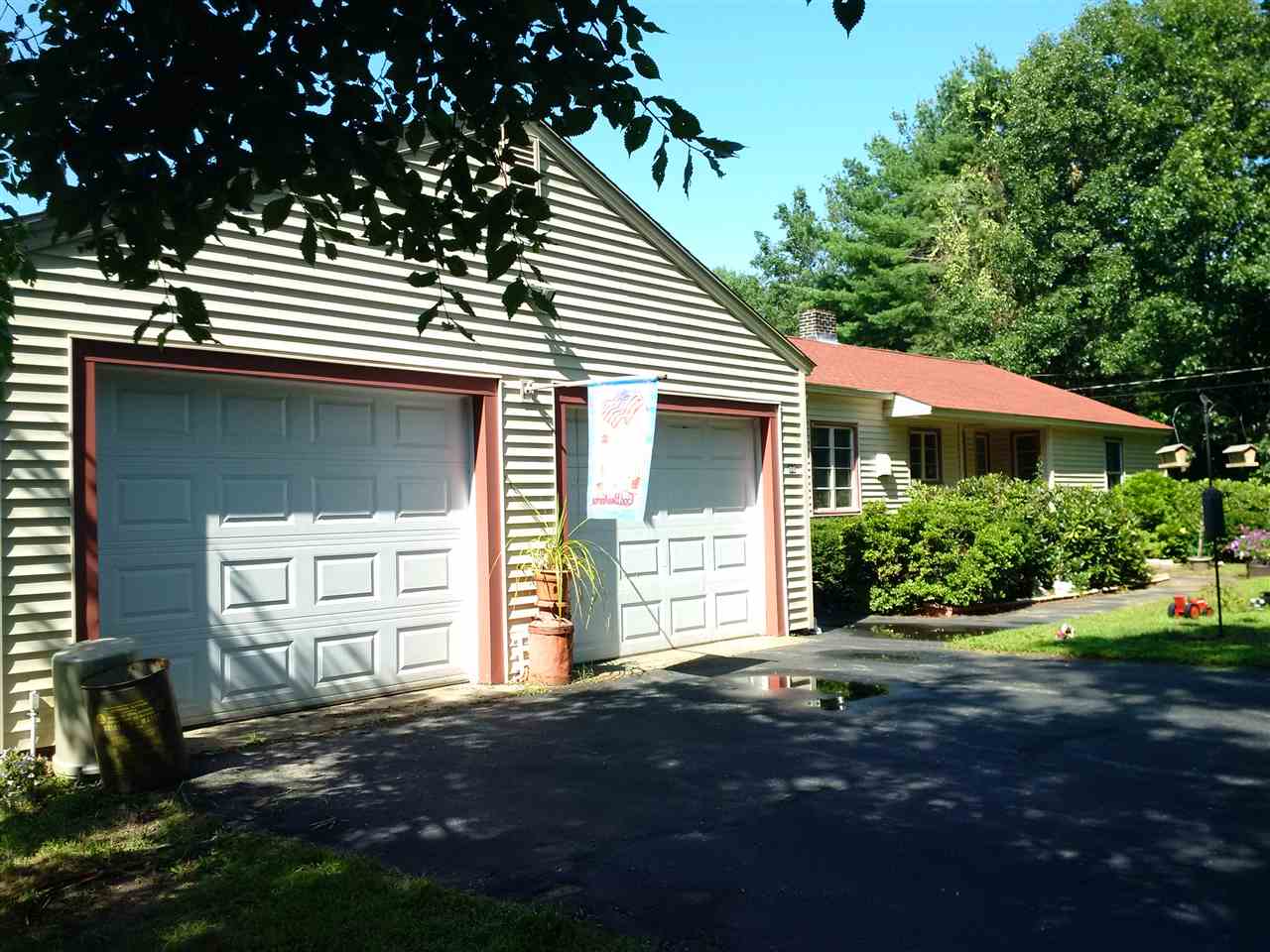 80 Old County Road Plaistow, NH 03865 - Photo 3 of 26