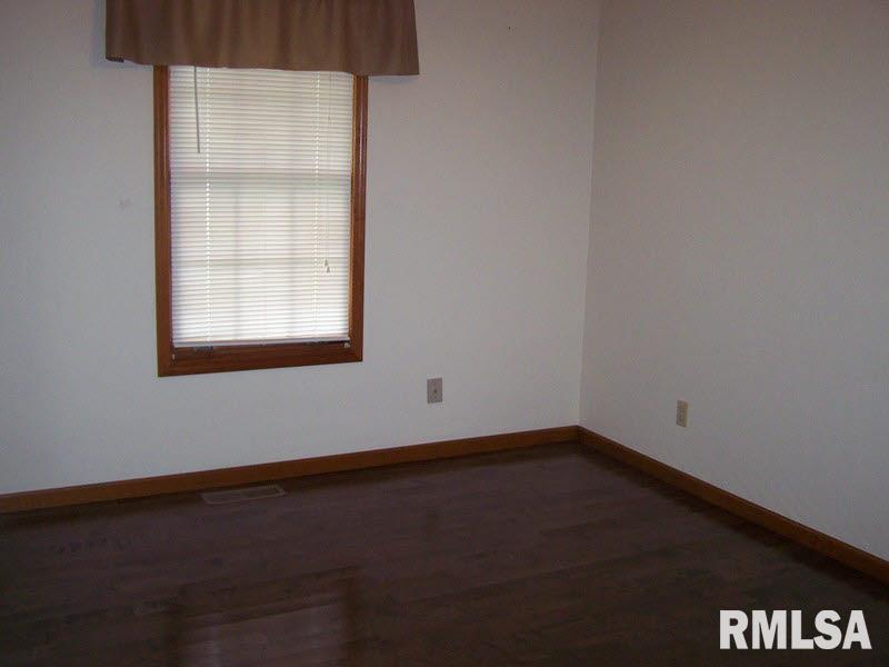 7588 Sunnybrook Road Marion, IL 62959 - Photo 8 of 19