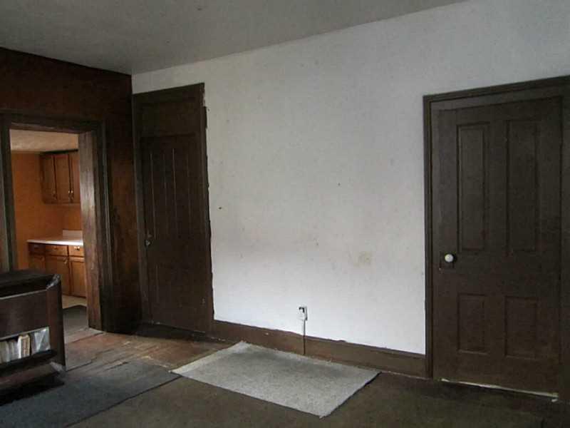 11 North Shaffer Street Springfield, OH 45504 - Photo 9 of 15