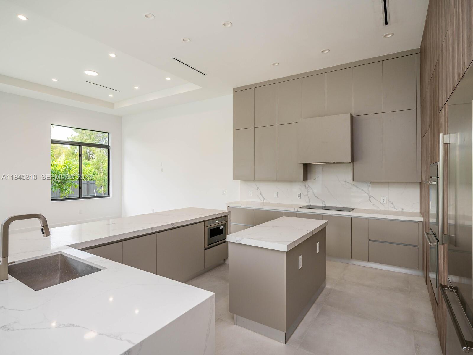 2610 Southwest 130th Avenue Miami, FL 33175 - Photo 38 of 78