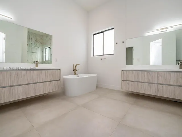 $3,200,000 | 2610 Southwest 130th Avenue, Miami, FL 33175