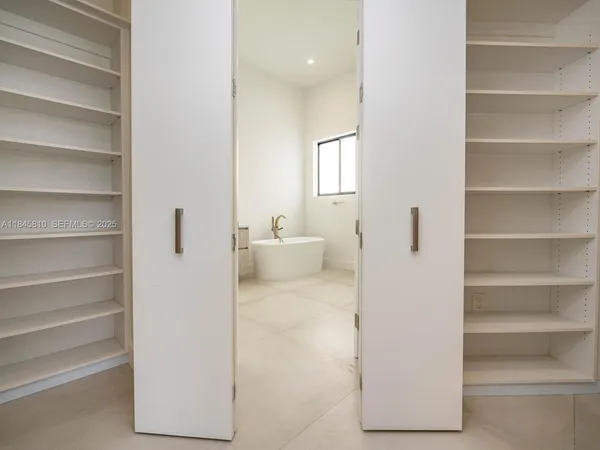 $3,200,000 | 2610 Southwest 130th Avenue, Miami, FL 33175