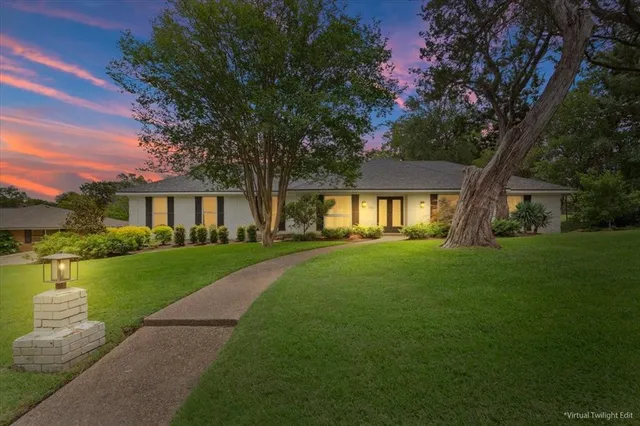 $419,900 | 3201 Carroll Drive, Waco, TX 76708