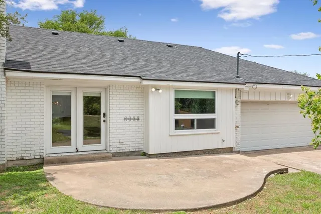$419,900 | 3201 Carroll Drive, Waco, TX 76708