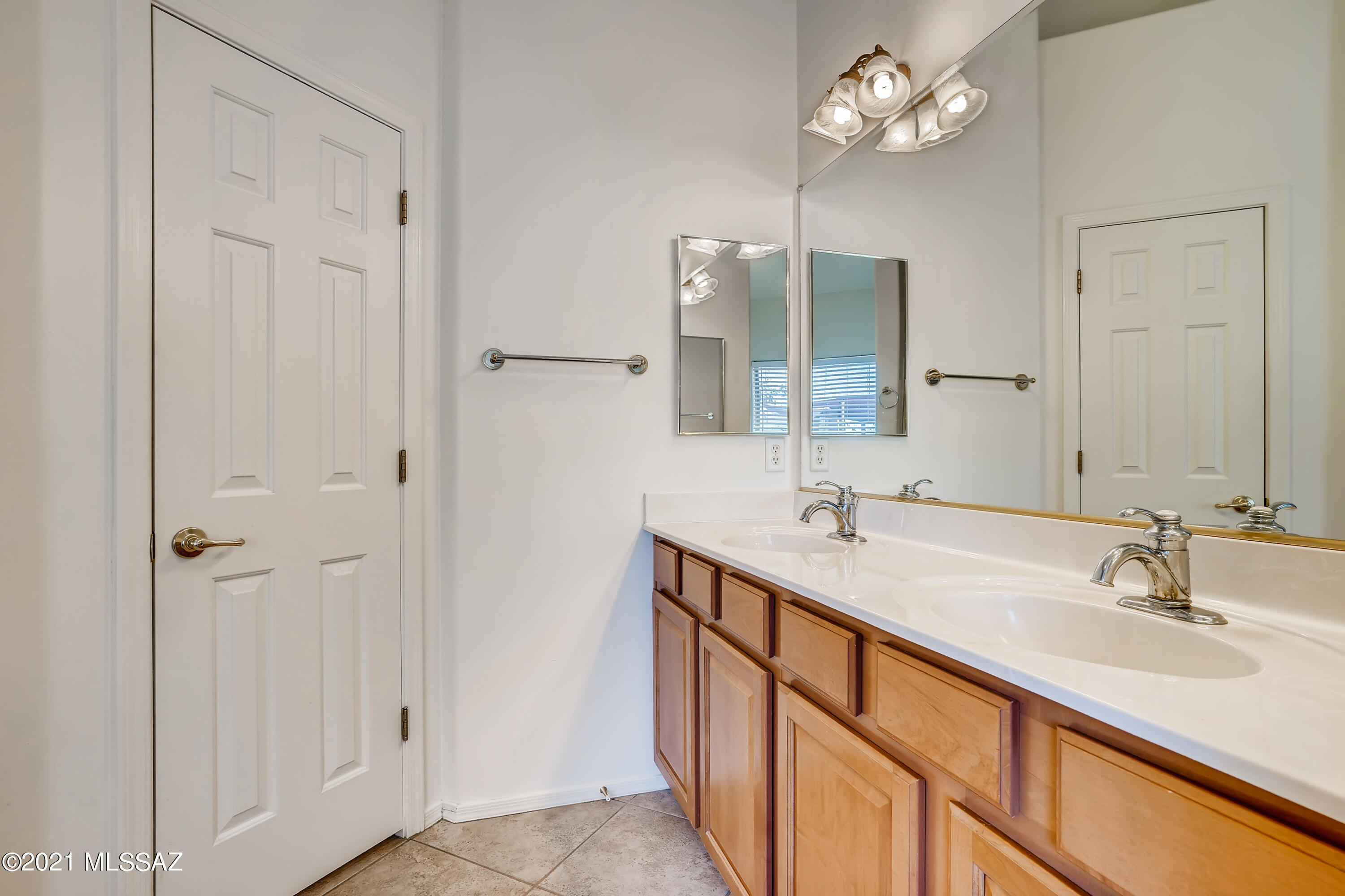 60846 Rock Ledge Loop Tucson, AZ 85739 - Photo 21 of 33