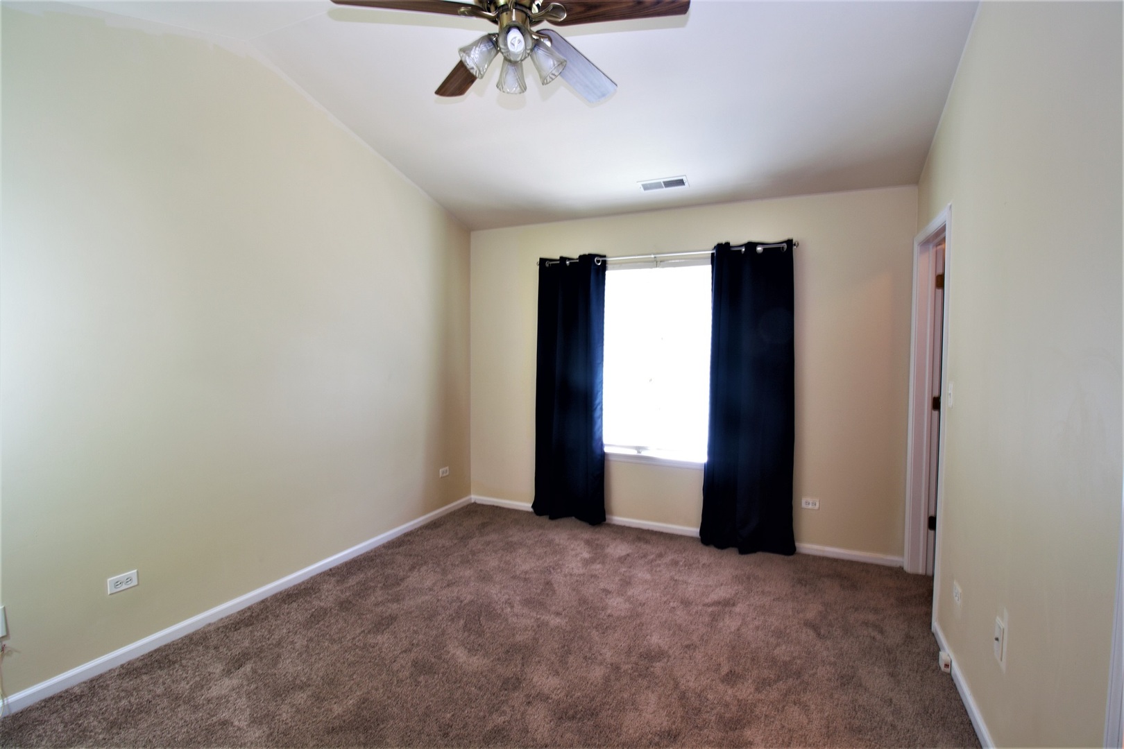 2906 Rutland Circle Naperville, IL 60564 - Photo 12 of 17