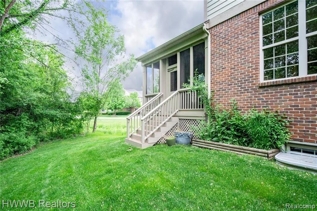 3772 Windingbrook Circle, Unit 16 Rochester Hills, MI 48309 - Photo 39 of 41