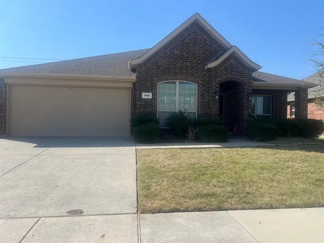 $2,400 | 930 English Ivy Drive, Prosper, TX 75078