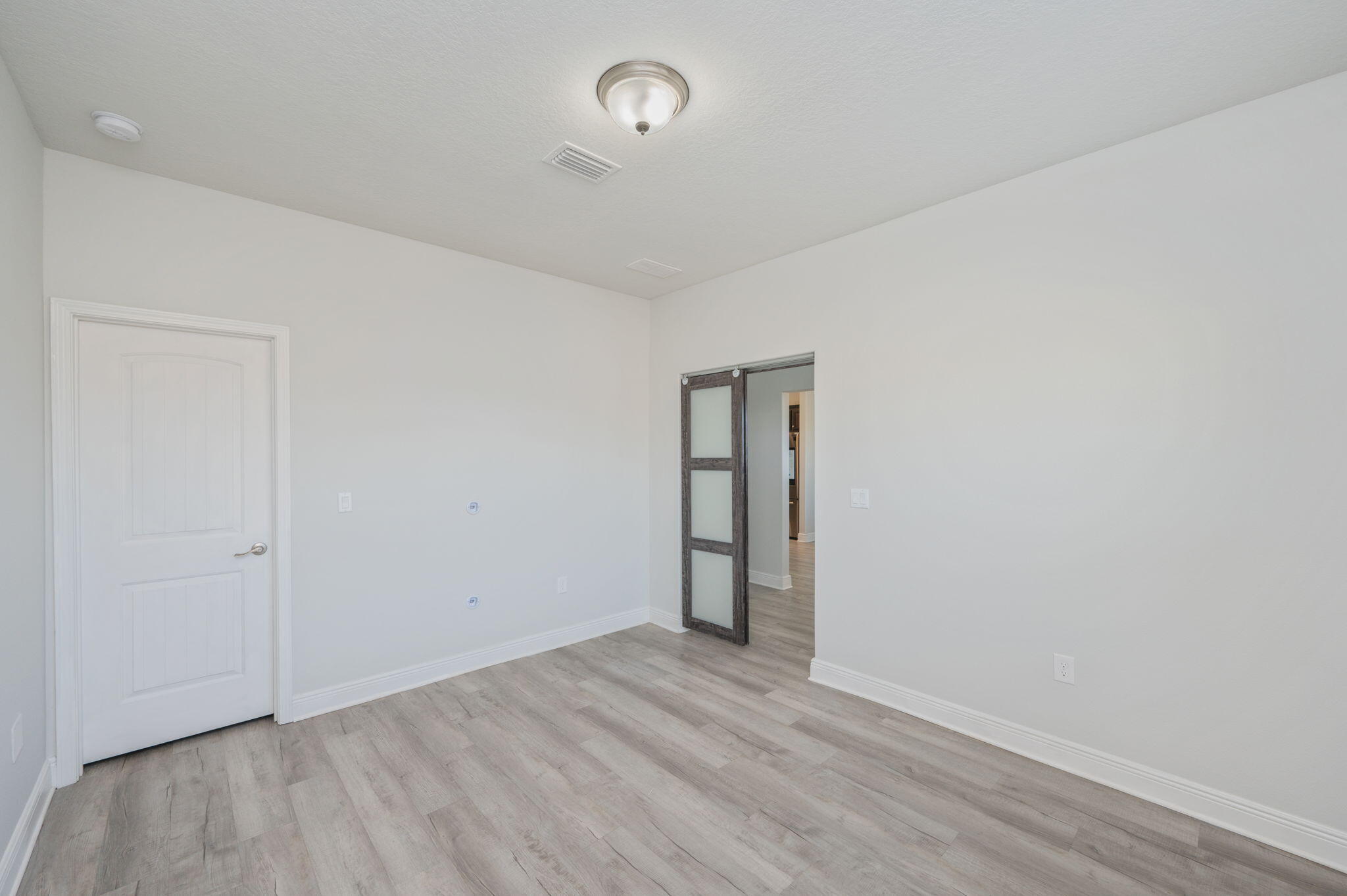 5747 Periwinkle Lane Crestview, FL 32539 - Photo 19 of 42 23-web-or-mls-5747-periwinkle-court