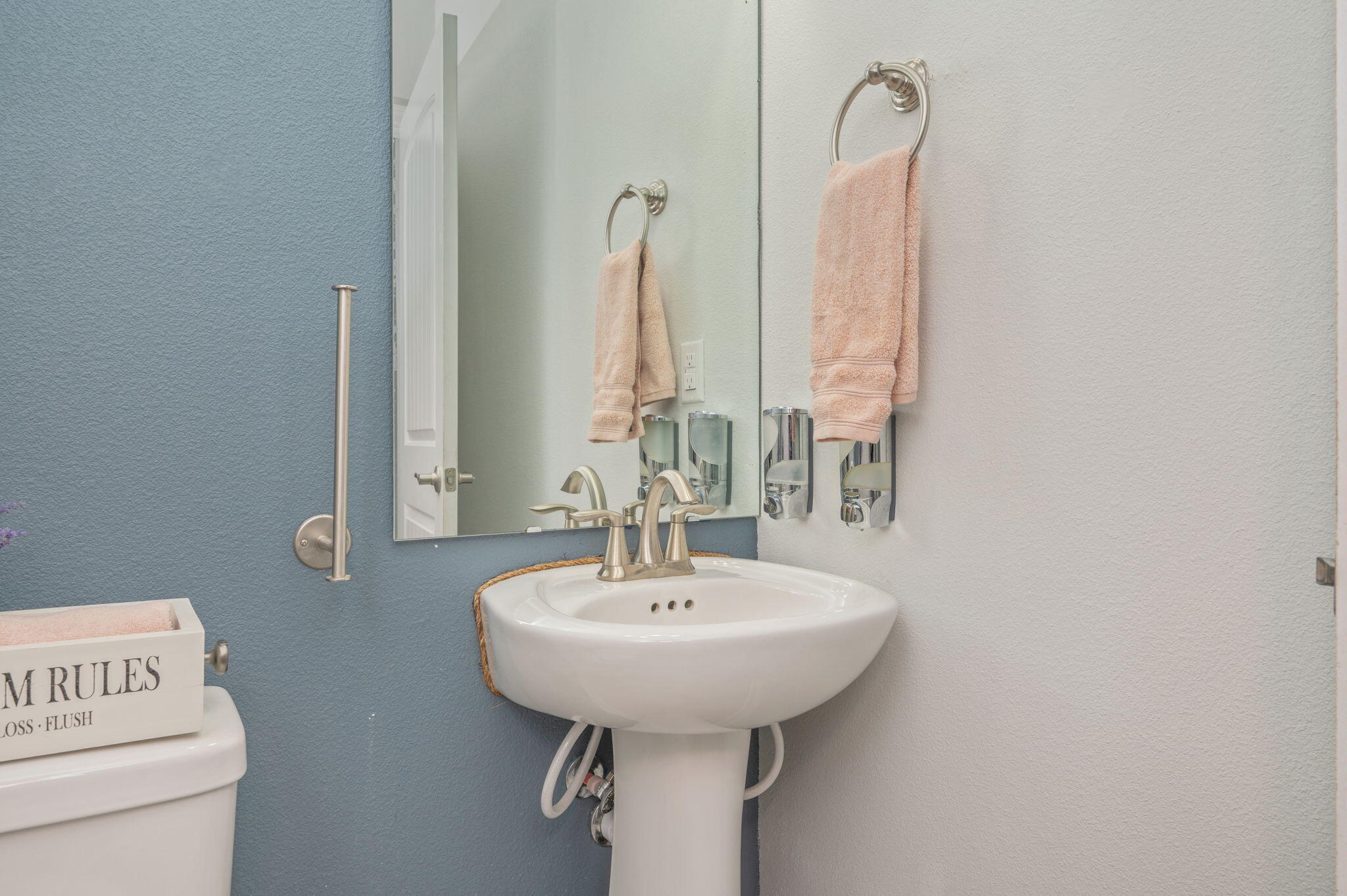 5747 Periwinkle Lane Crestview, FL 32539 - Photo 20 of 42 24-web-or-mls-5747-periwinkle-court