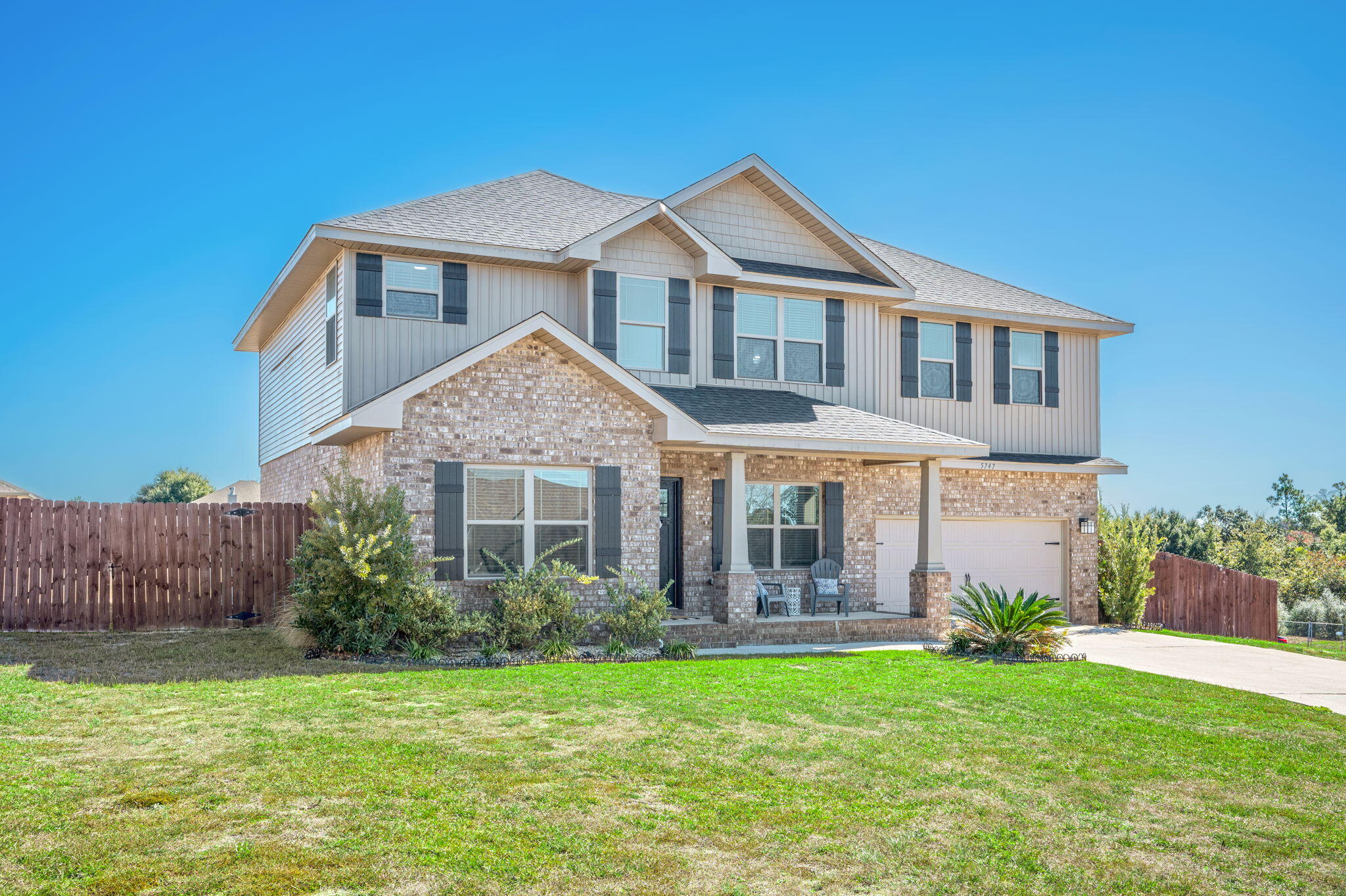 5747 Periwinkle Lane Crestview, FL 32539 - Photo 2 of 42 IMG_2497