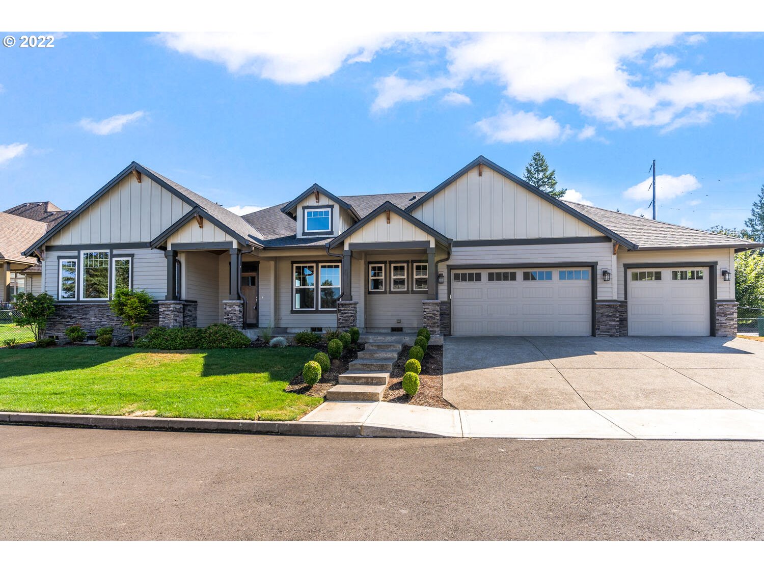 37799 Southeast Olson Street Sandy, OR 97055 - Photo 2 of 28 Gallery Image 2