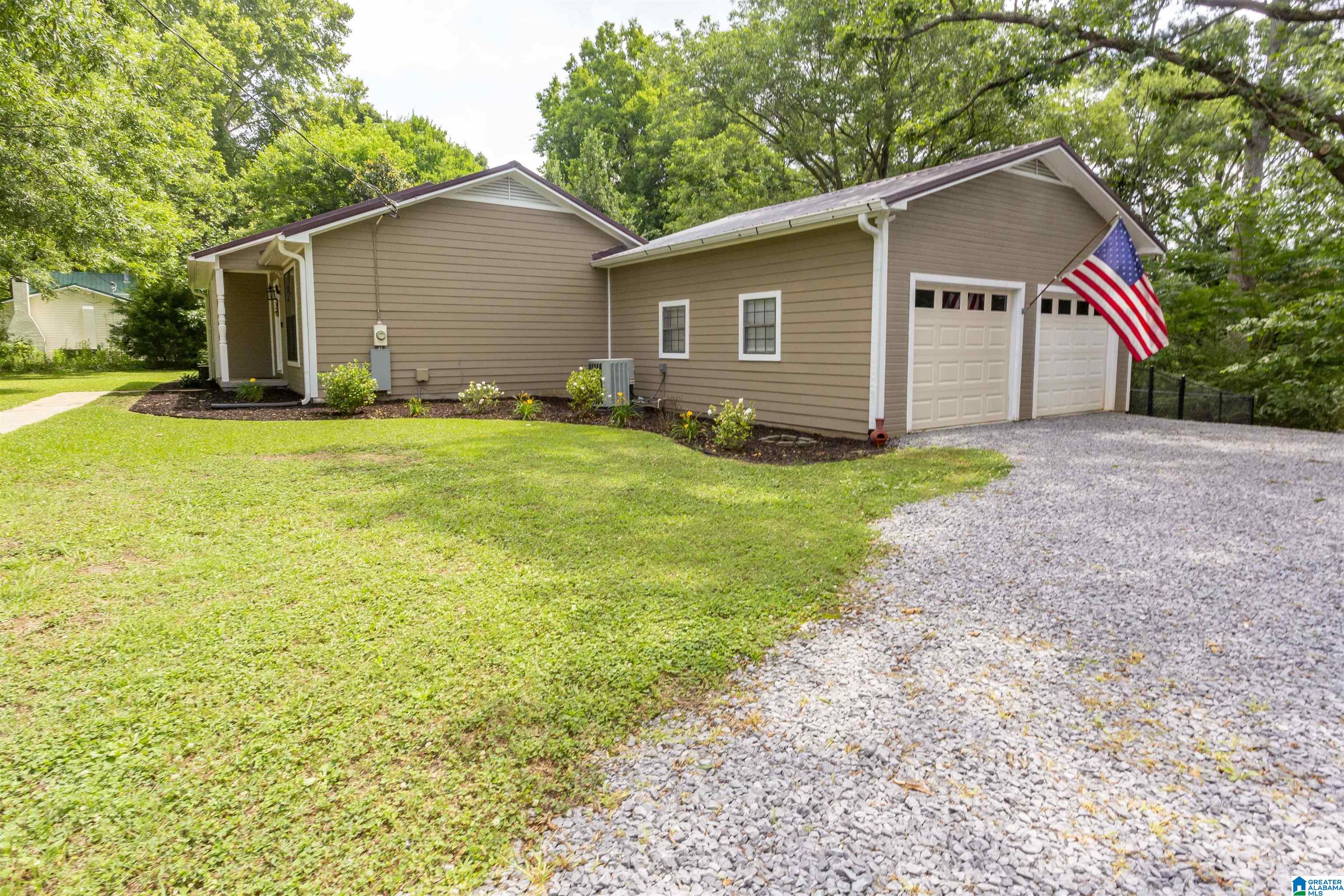 5001 Sutherland Road Mount Olive, AL 35117 - Photo 2 of 42