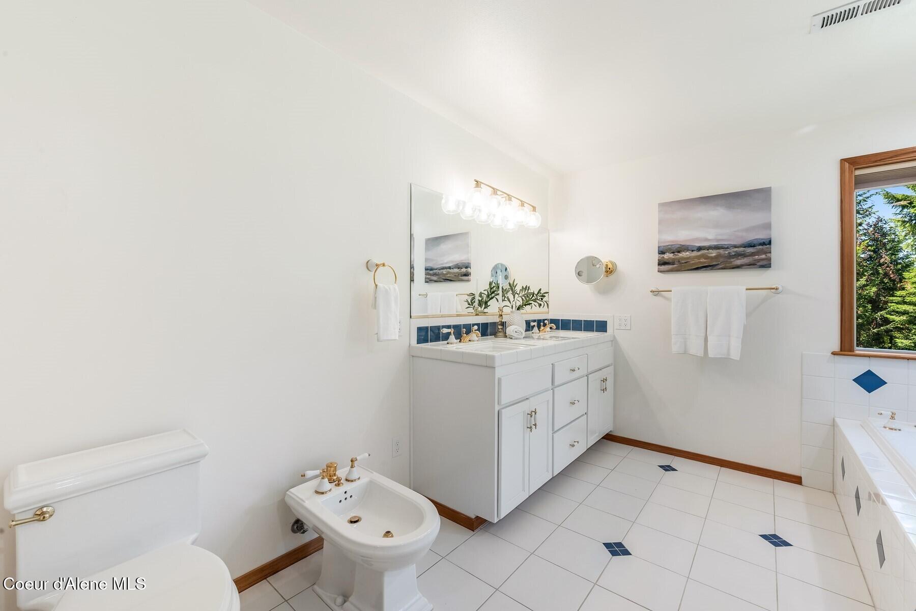 218 Topaz Trail Sandpoint, ID 83864 - Photo 28 of 70 Radiant Heated Floors
