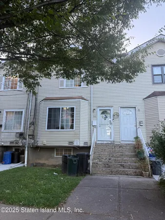 $575,000 | 346 Targee Street | Stapleton