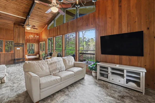 $375,000 | 439 Beaver Lake Road, Tallahassee, FL 32312