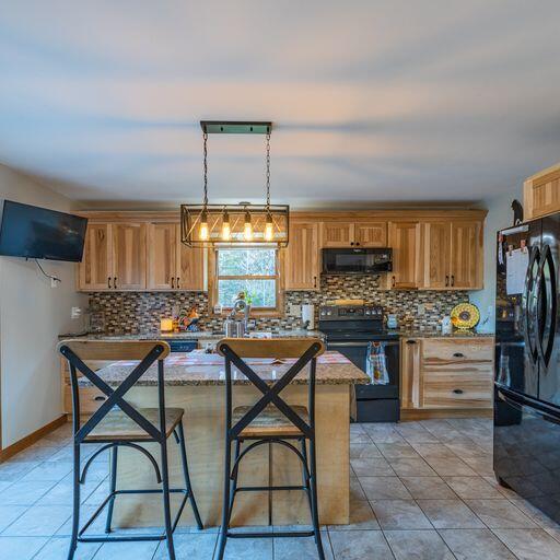 619 Auburn Road Turner, ME 04282 - Photo 15 of 56 Kitchen