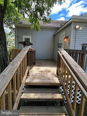a view of entryway