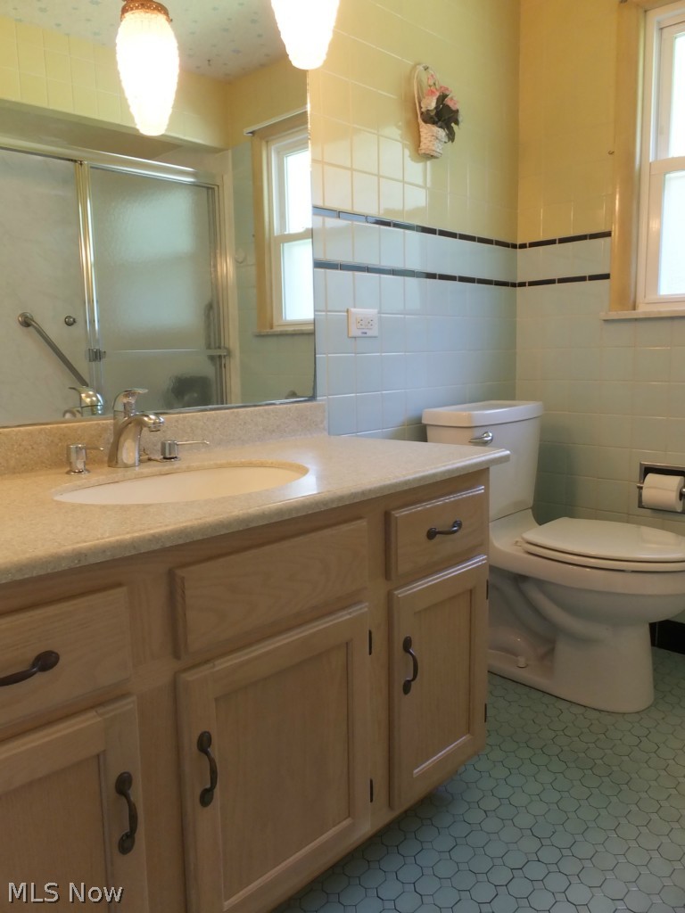 18307 Alexander Road Walton Hills, OH 44146 - Photo 11 of 25