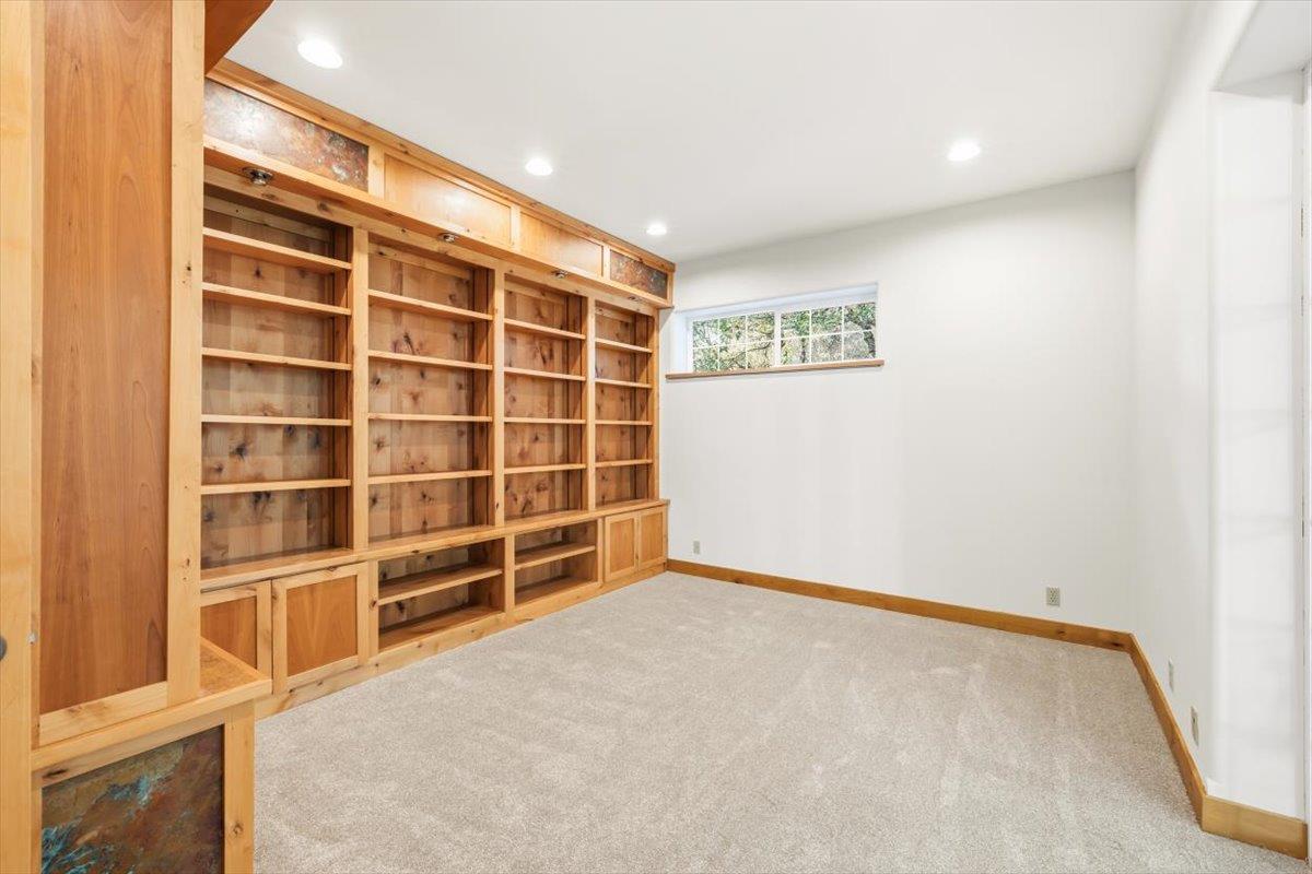 12531 Lowhills Road Nevada City, CA 95959 - Photo 29 of 92 a view of an empty room with a empty shelves