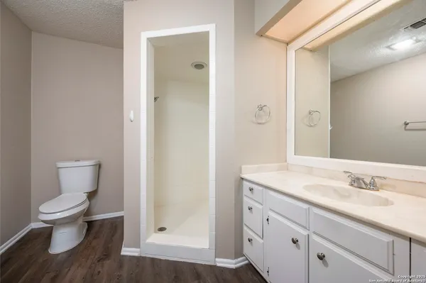 $2,195 | 1819 Babcock Road, Unit 704, San Antonio, TX 78229