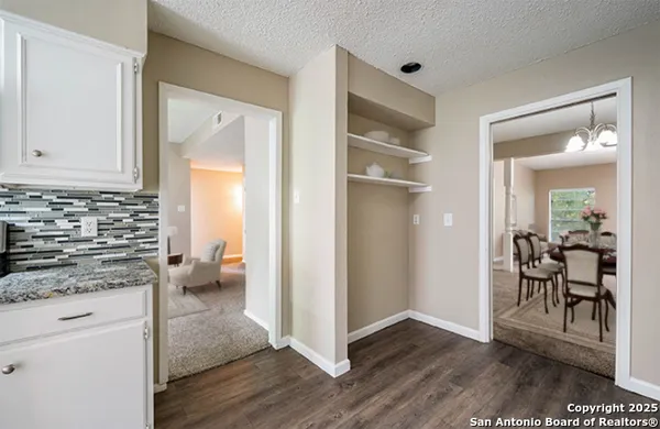 $2,195 | 1819 Babcock Road, Unit 704, San Antonio, TX 78229