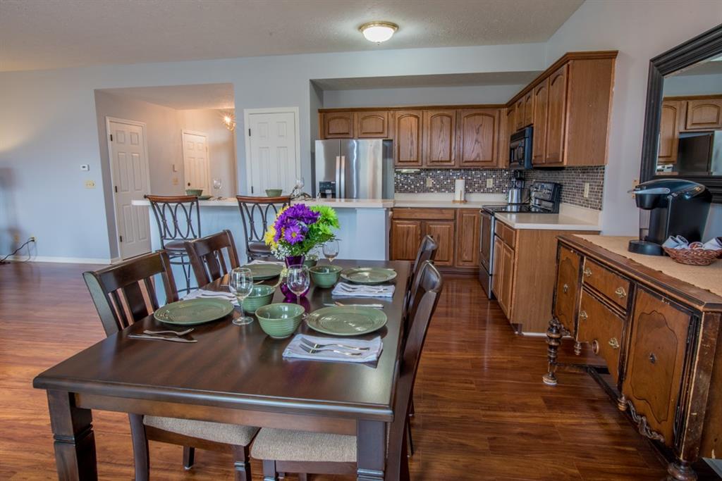 719 Shortleaf Drive Avon, IN 46123 - Photo 12 of 21