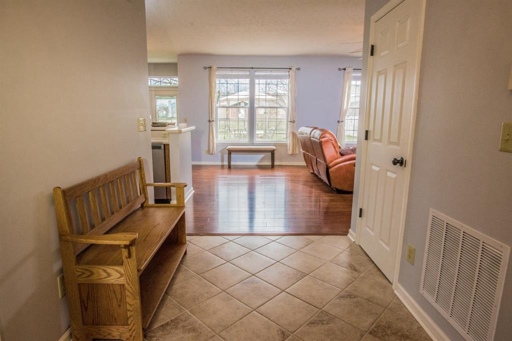 719 Shortleaf Drive Avon, IN 46123 - Photo 5 of 21
