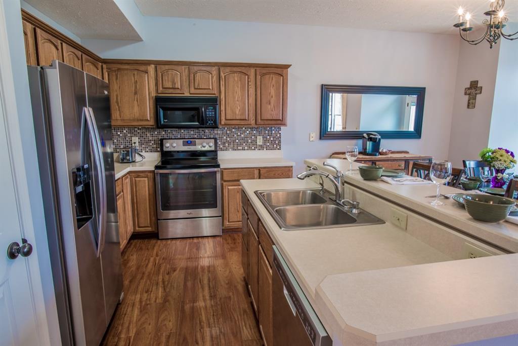 719 Shortleaf Drive Avon, IN 46123 - Photo 9 of 21