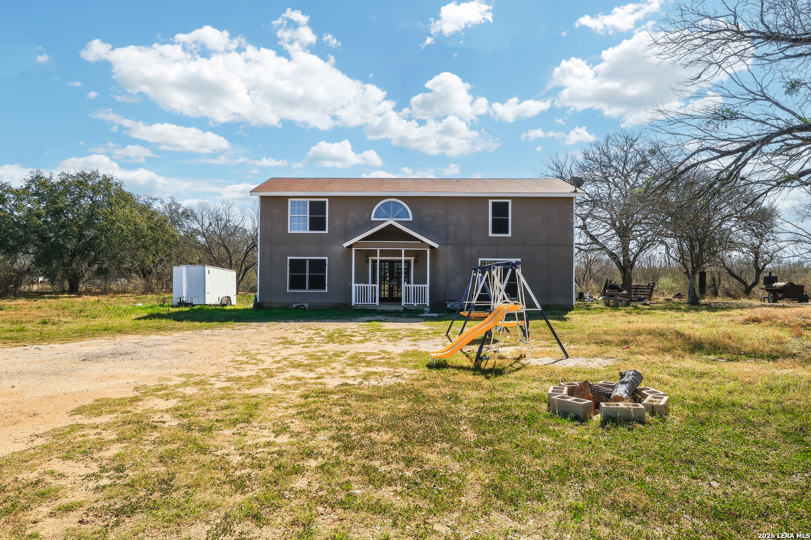 17896 Pleasanton Road San Antonio, TX 78221 - Photo 2 of 49