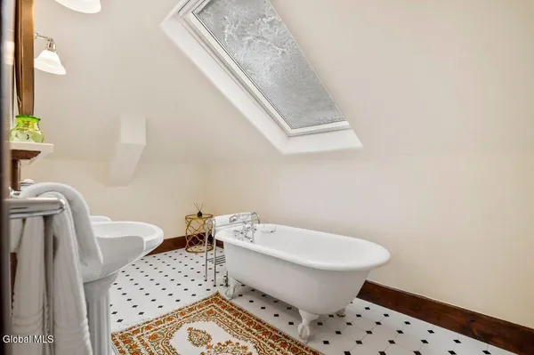 $3,200,000 | 39 Interlaken Avenue, Lake Placid, NY 12946