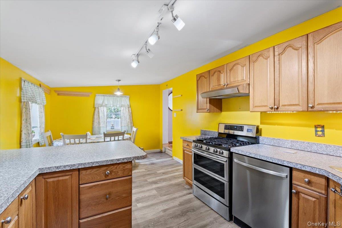 45 Laurel Road Lake Peekskill, NY 10537 - Photo 17 of 41