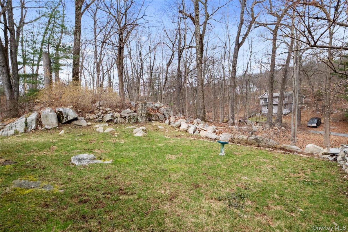 45 Laurel Road Lake Peekskill, NY 10537 - Photo 23 of 41