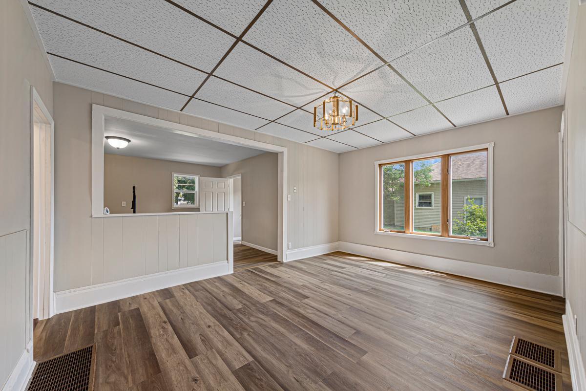 208 West Front Street Fulda, MN 56131 - Photo 15 of 34