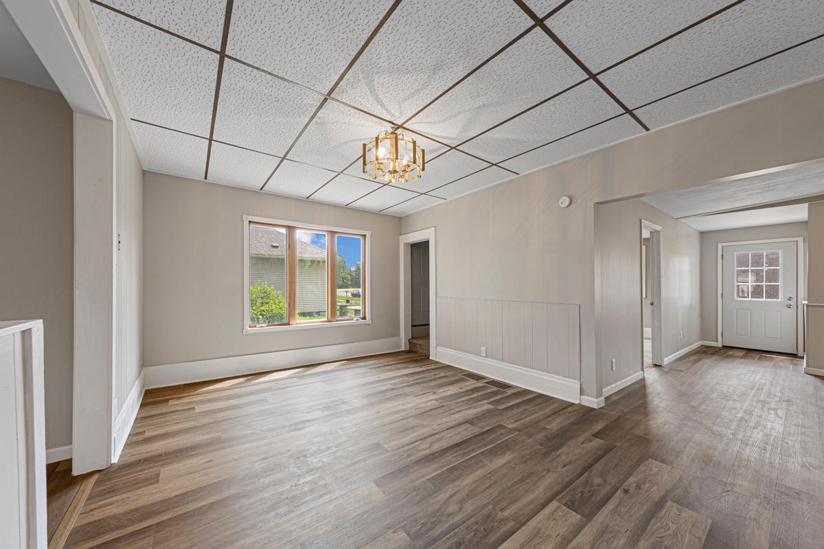 208 West Front Street Fulda, MN 56131 - Photo 16 of 34