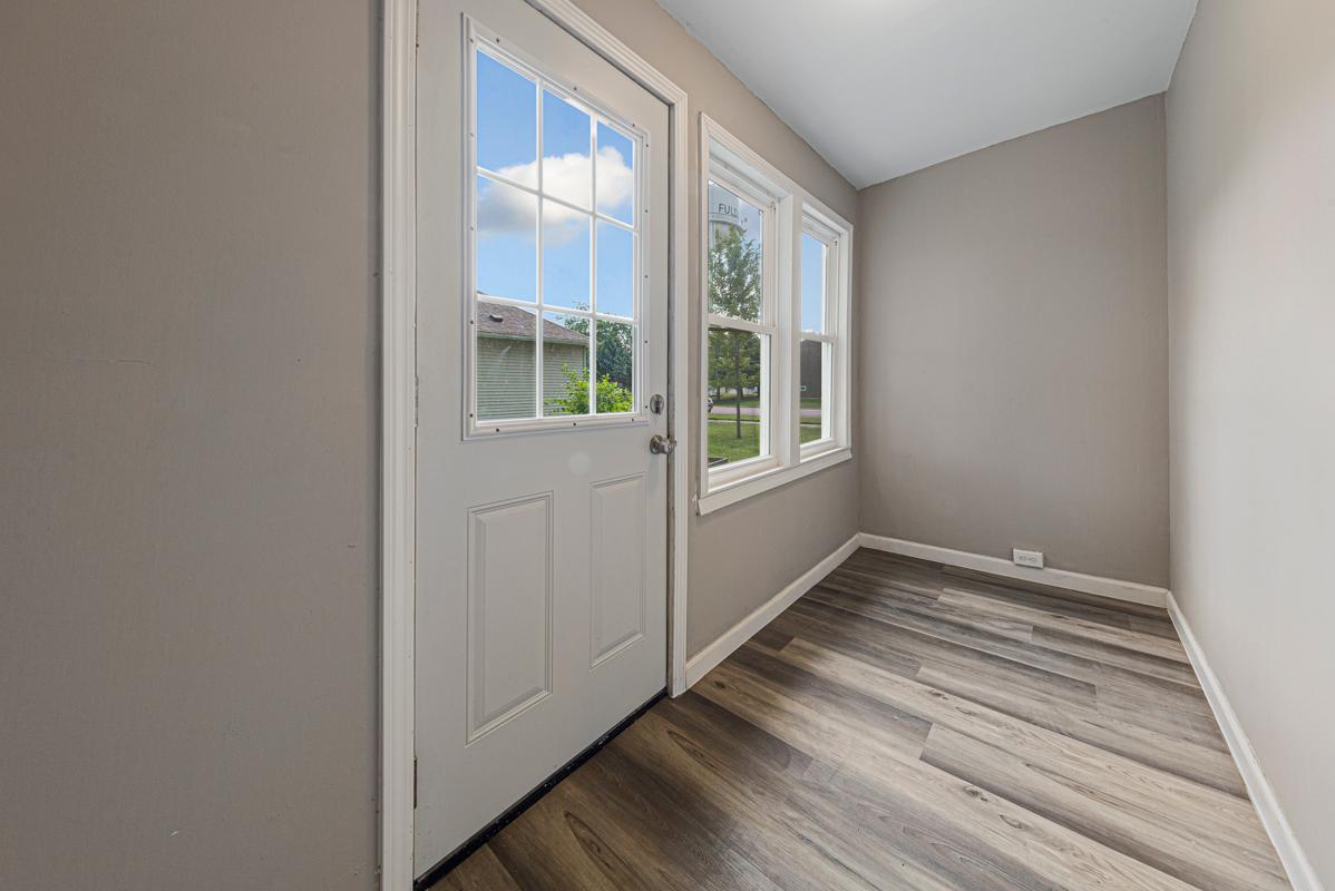 208 West Front Street Fulda, MN 56131 - Photo 23 of 34