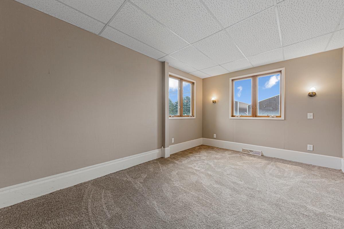 208 West Front Street Fulda, MN 56131 - Photo 26 of 34