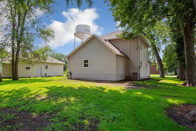 $147,000 | 208 West Front Street, Fulda, MN 56131