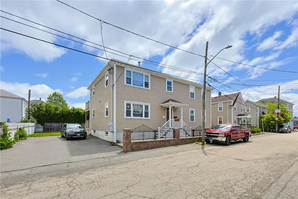 $749,000 | 6 Wilson Street, Bristol, RI 02809