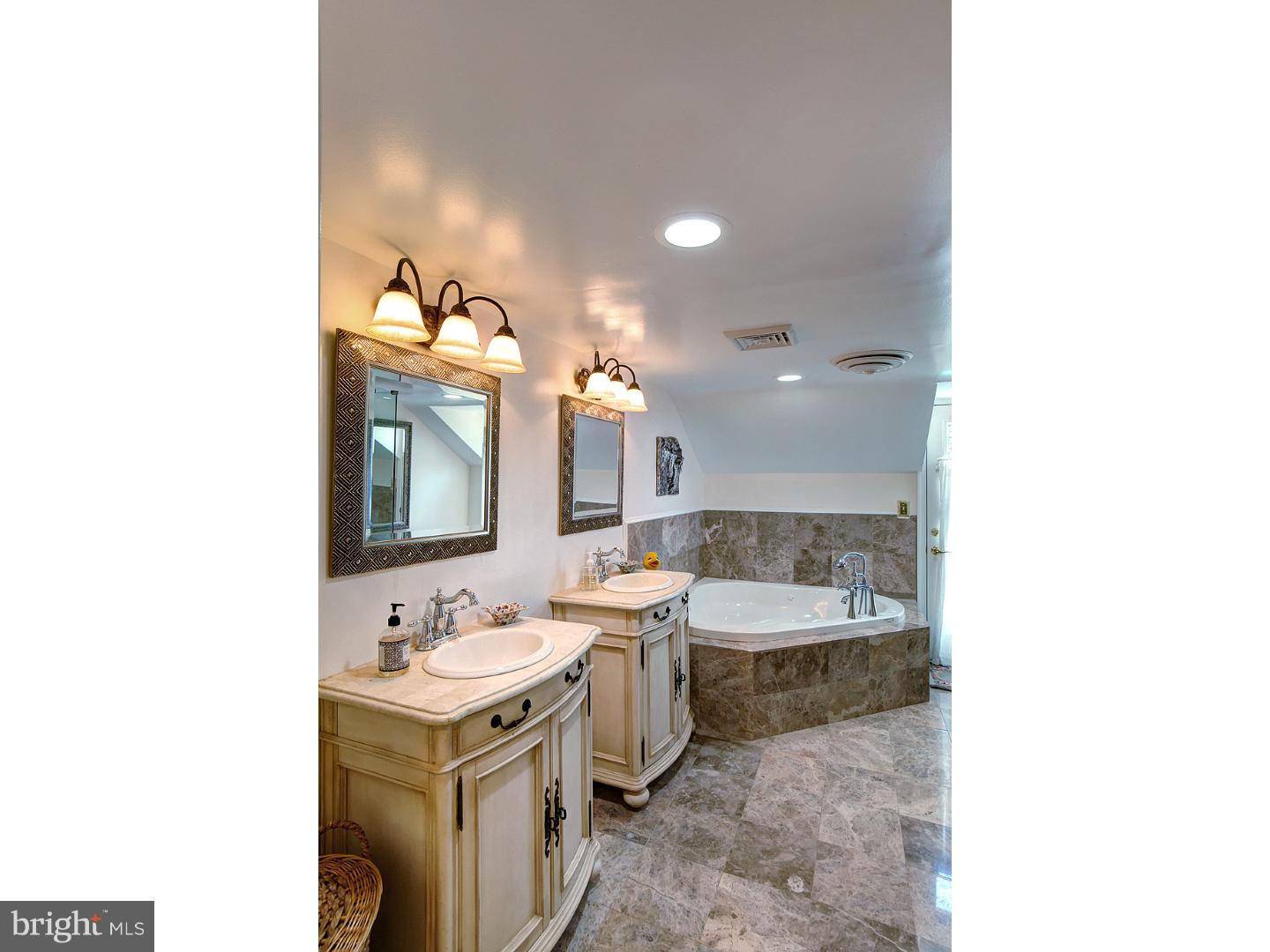 1020 Newcomen Road Malvern, PA 19355 - Photo 17 of 25 Master Bathroom