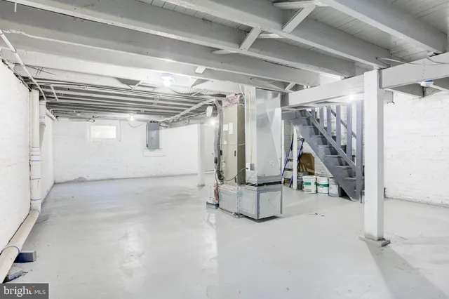 a view of under construction room