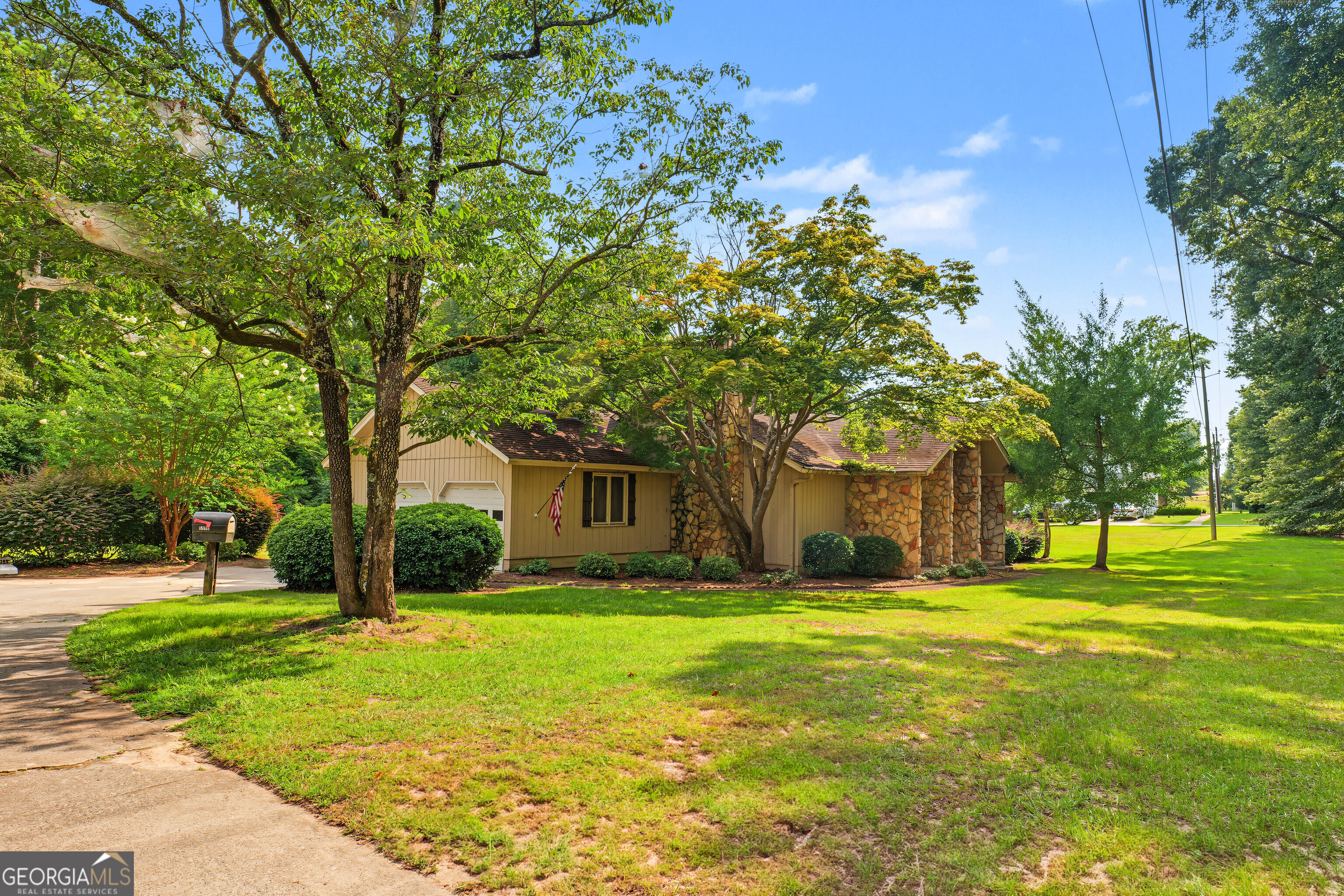 6998 Columbus Road Lizella, GA 31052 - Photo 11 of 76