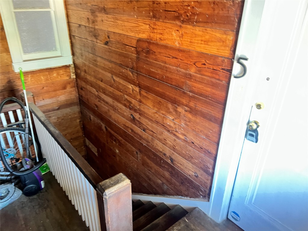 703 West 11th Street, Unit 5 Austin, TX 78701 - Photo 4 of 12 Entrance to property