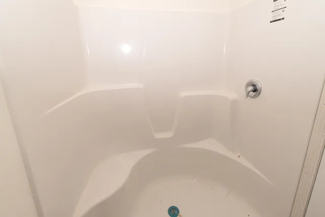 $240,000 | 8 Kimberly Road, Spring Valley, IL 61362