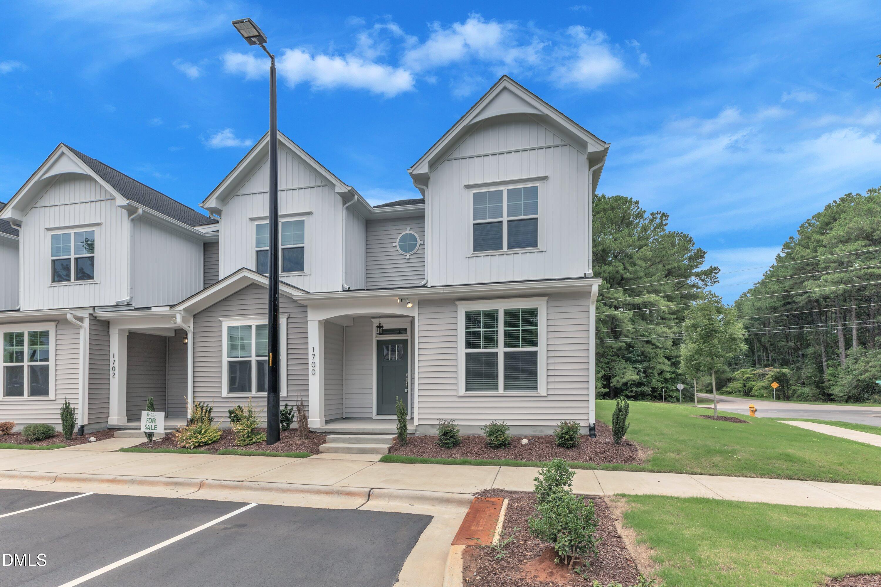 1706 Ballard Drive Raleigh, NC 27606 - Photo 3 of 38 03-1700 Ballard Dr-3