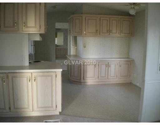 3141 Retread Road Pahrump, NV 89048 - Photo 5 of 18 Dining Room.