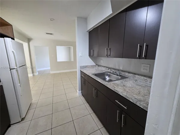 $2,800 | 2348 Northwest 15th Street, Fort Lauderdale, FL 33311