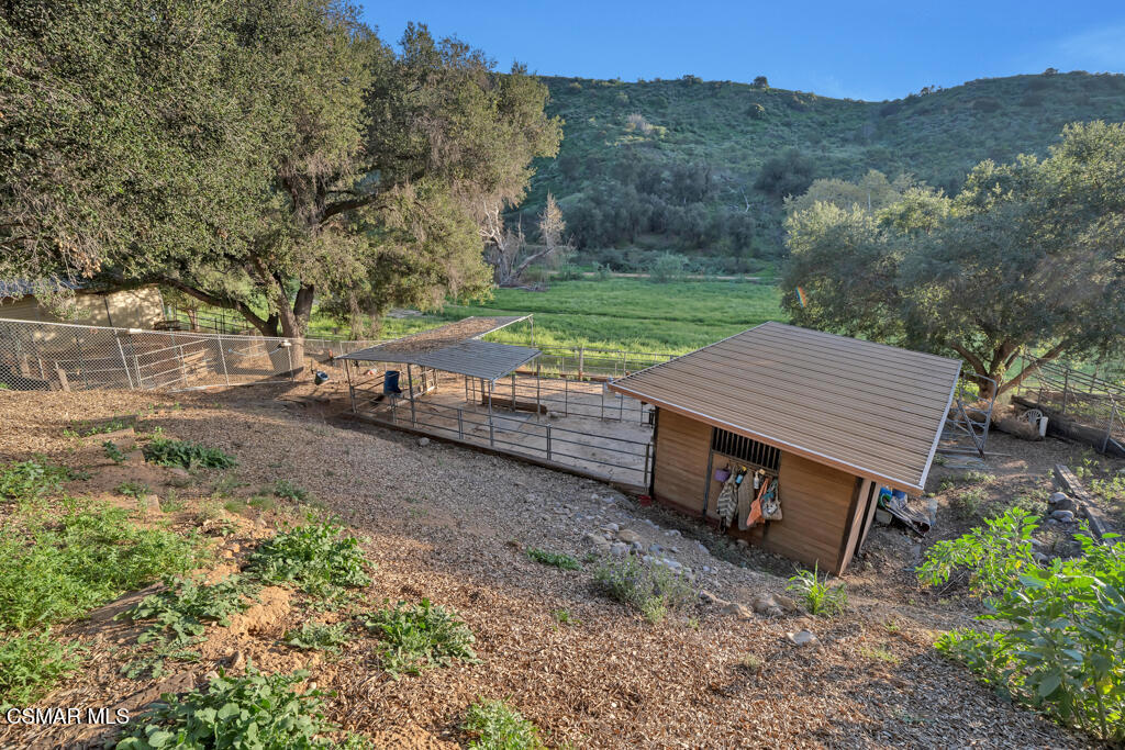 1278 Rambling Road Simi Valley, CA 93065 - Photo 56 of 76