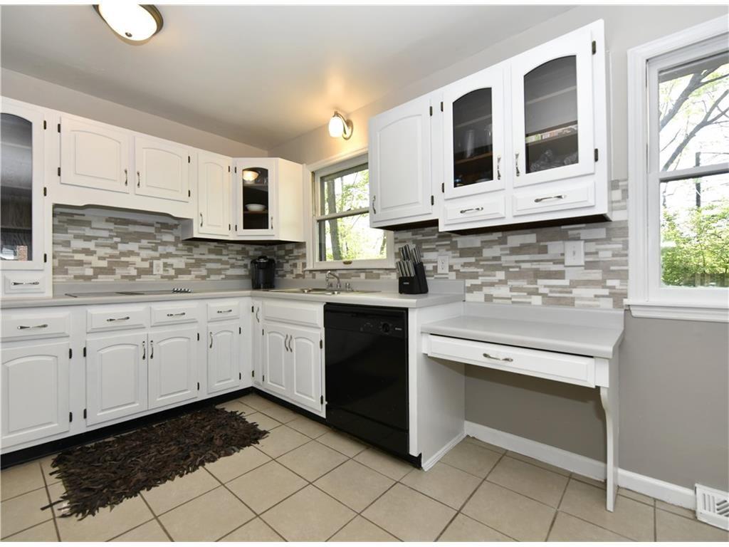 4548 Melbourne Road Indianapolis, IN 46228 - Photo 7 of 21 Gallery Image 7