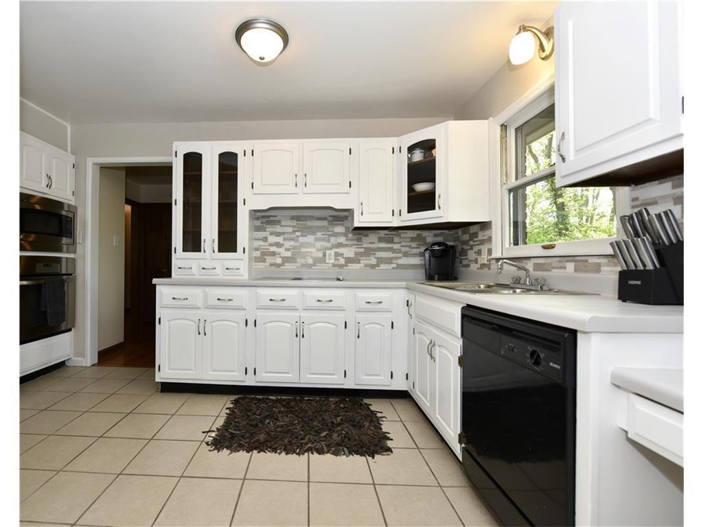 4548 Melbourne Road Indianapolis, IN 46228 - Photo 10 of 21 Gallery Image 10